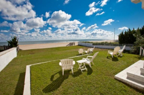 Shoreline Cottage - Oceanfront - North End VB